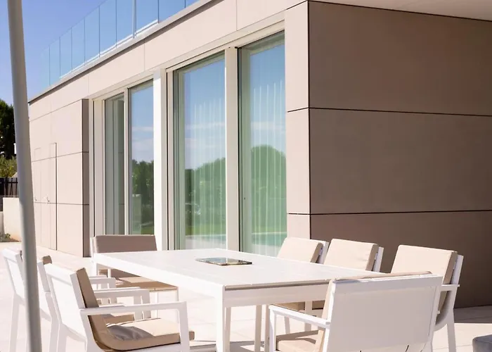 Lioqa Semesteranläggning (resort)