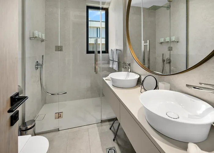 Semesteranläggning (resort) Lioqa 5*