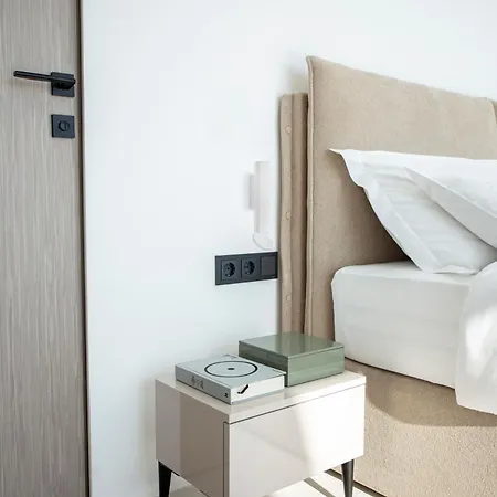 Lioqa Pribjeći Ugljan