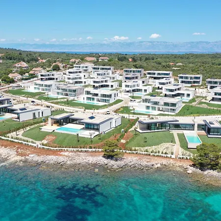 Lioqa Resort 5*