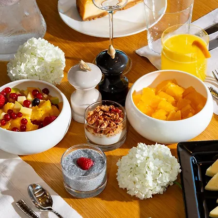 Lioqa Курортный комплекс 5*