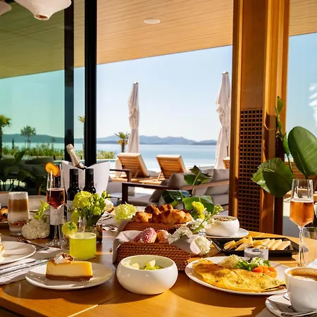 Lioqa Курортный комплекс 5*