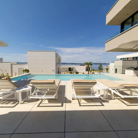 Lioqa אתר נופש אוגייאן