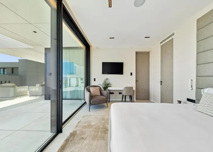 Lioqa אוגייאן