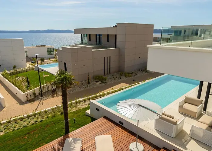 Lioqa אוגייאן